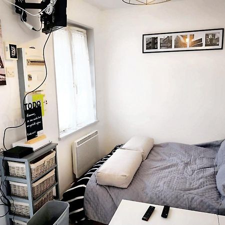 Studio Cosy A Montargis 13 M² Parking Inclus ภายนอก รูปภาพ